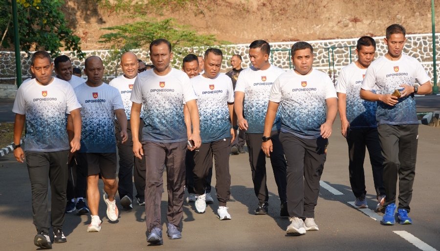 Pangdam IV/Diponegoro Perkuat Kesiapan Satuan, Tinjau Fasilitas dan Kebugaran Prajurit